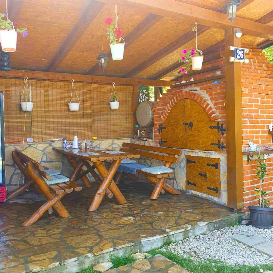 Apartment Little Paradise 비소코 외부 사진